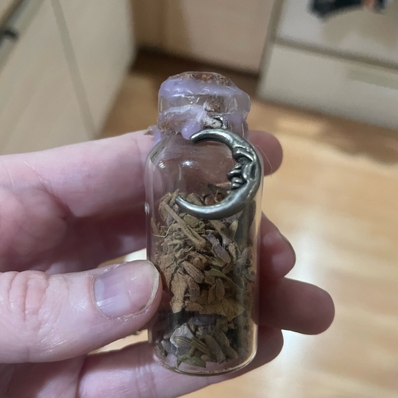 Custom Witch Bottles!!!! - Picture 5 of 6